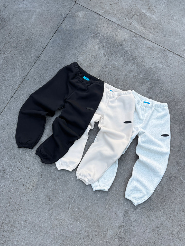 CORE Essentials Sweatpants Ater