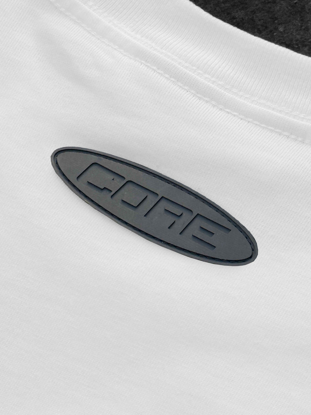 CORE Essentials T-Shirt Arctic (Size Down)