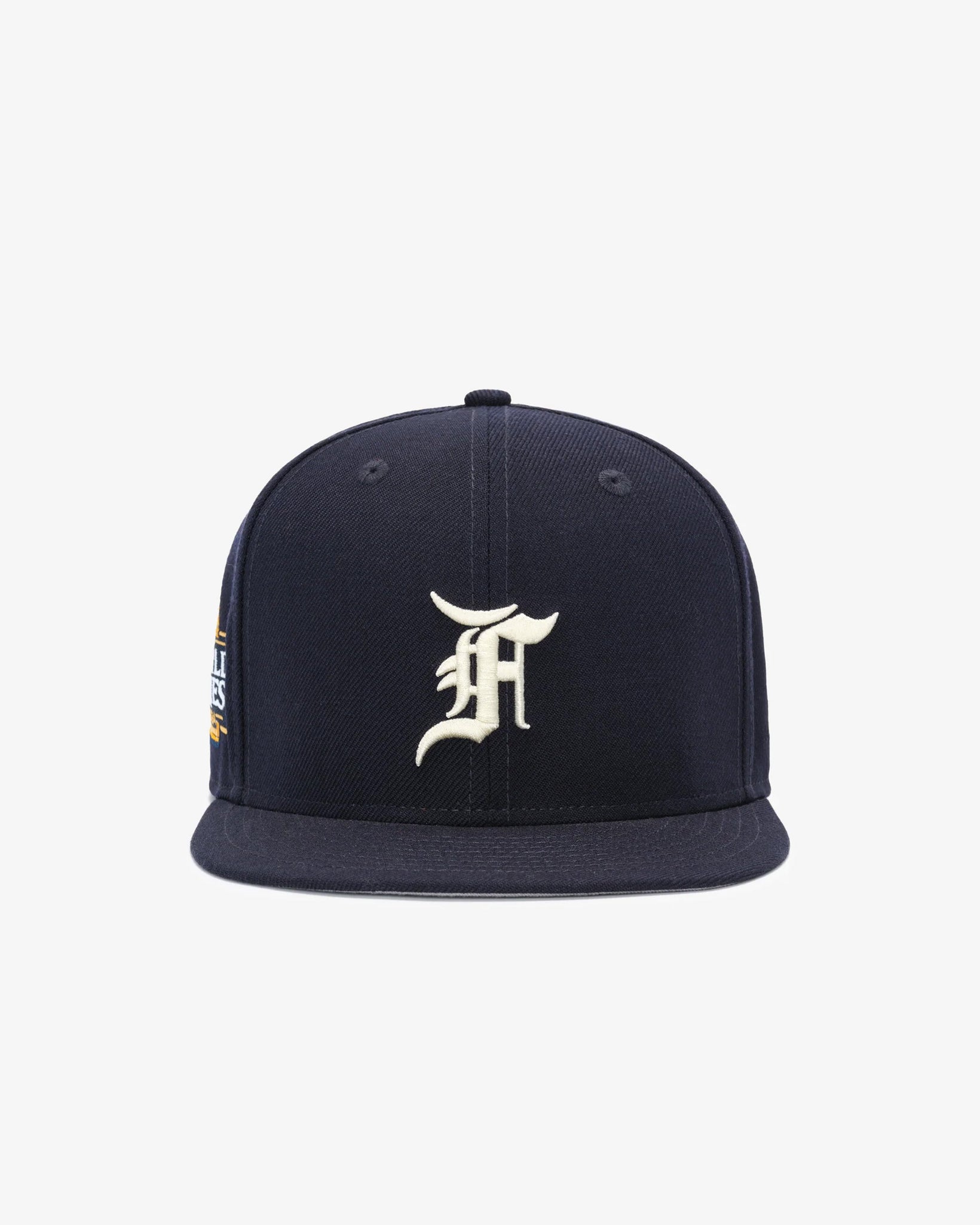 Fear of God Essentials New York Yankees 59Fifty Cap Navy in Melbourne, Australia - Prior