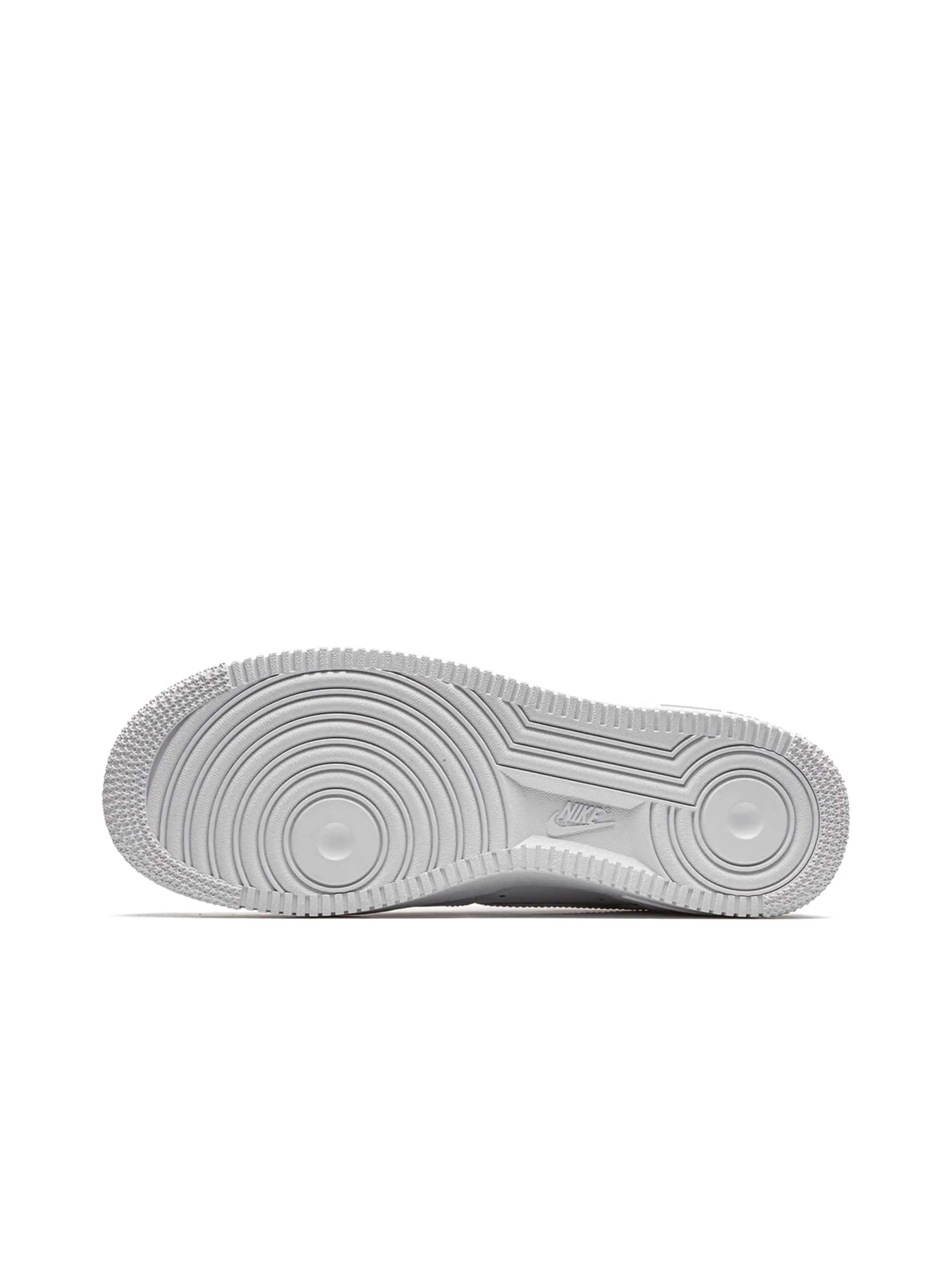 Nike Air Force 1 Low Supreme White in Melbourne, Australia - Prior