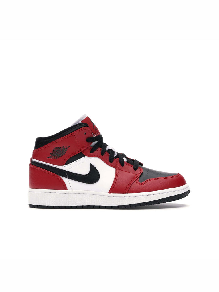 Nike Air Jordan 1 Mid Chicago Black Toe (GS) | Streetwear 