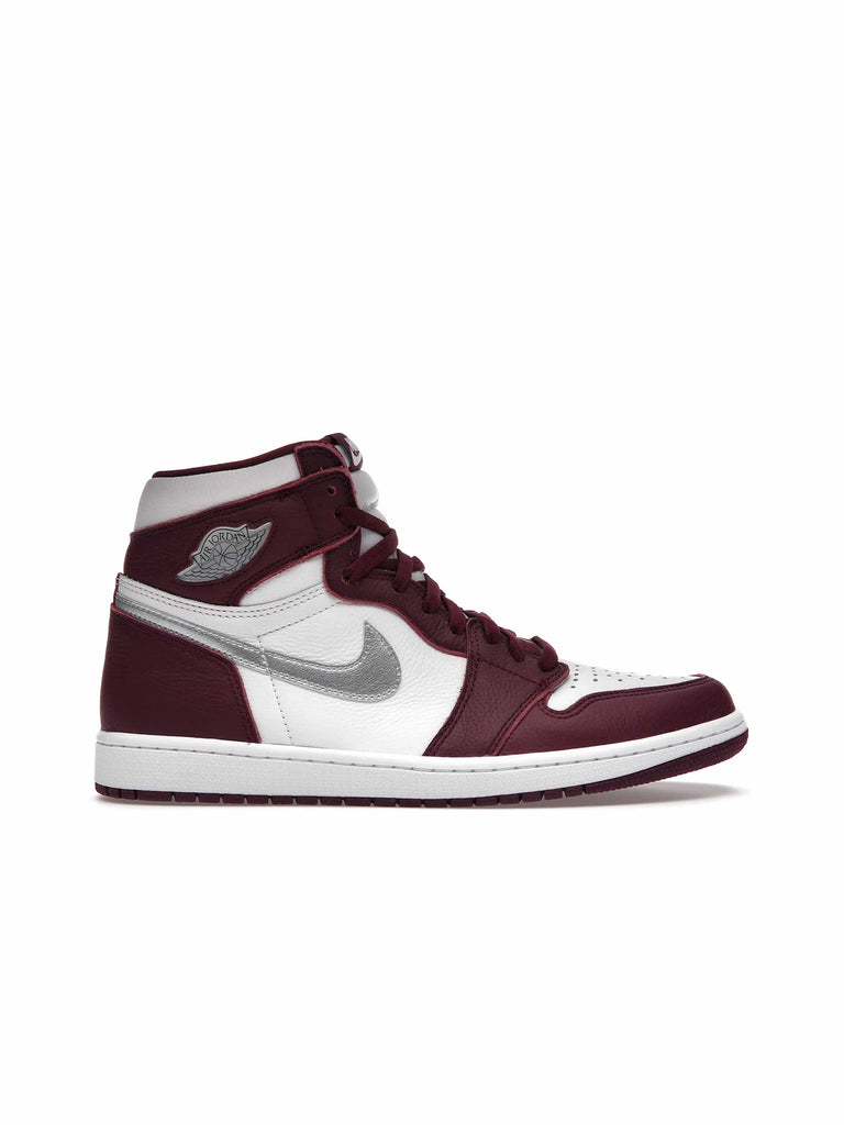 Nike Air Jordan 1 Retro High OG　BORDEAUX Air Jordan 1 High OG Bordeaux - YouTube
