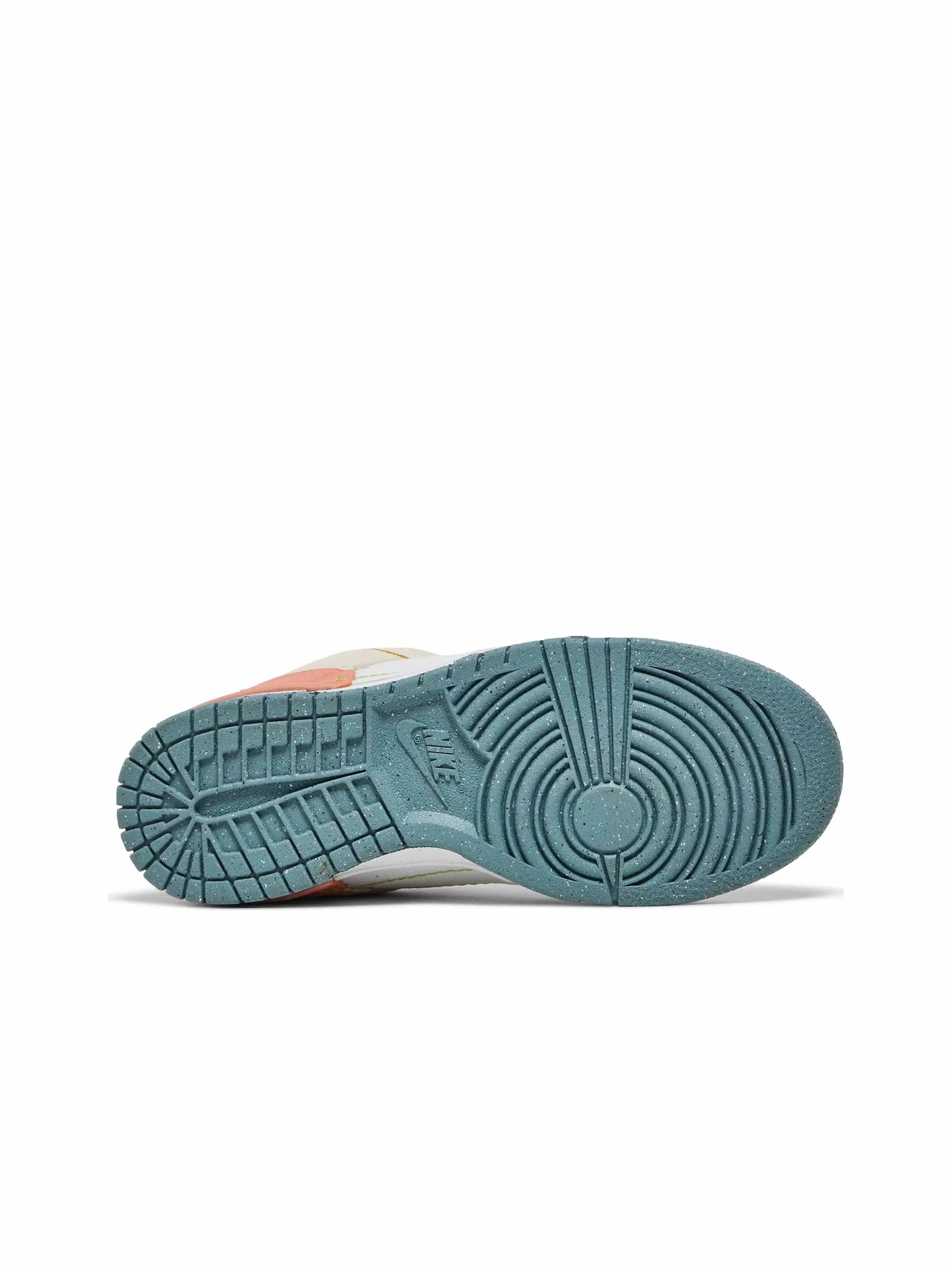 Nike Dunk Low Disrupt 2 Easter Pastel (W) - Prior