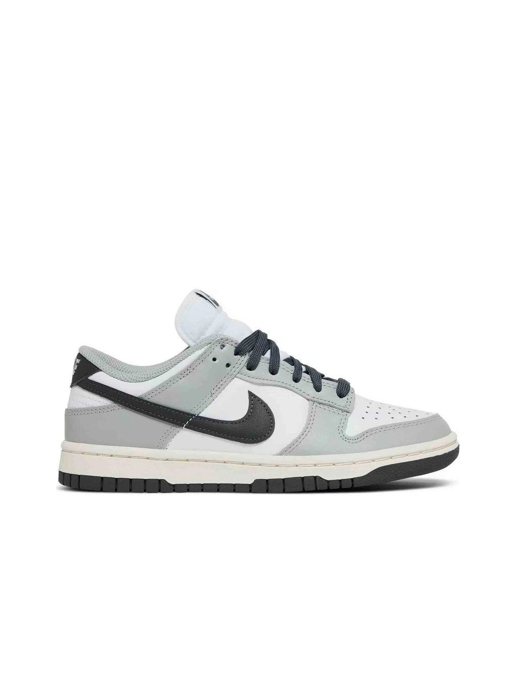 Nike Dunk Low Light Smoke Grey (W) - Prior