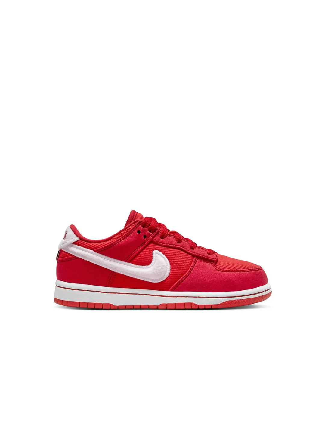 Nike Dunk Low Valentine's Day (2024) (PS) in Melbourne, Australia - Prior