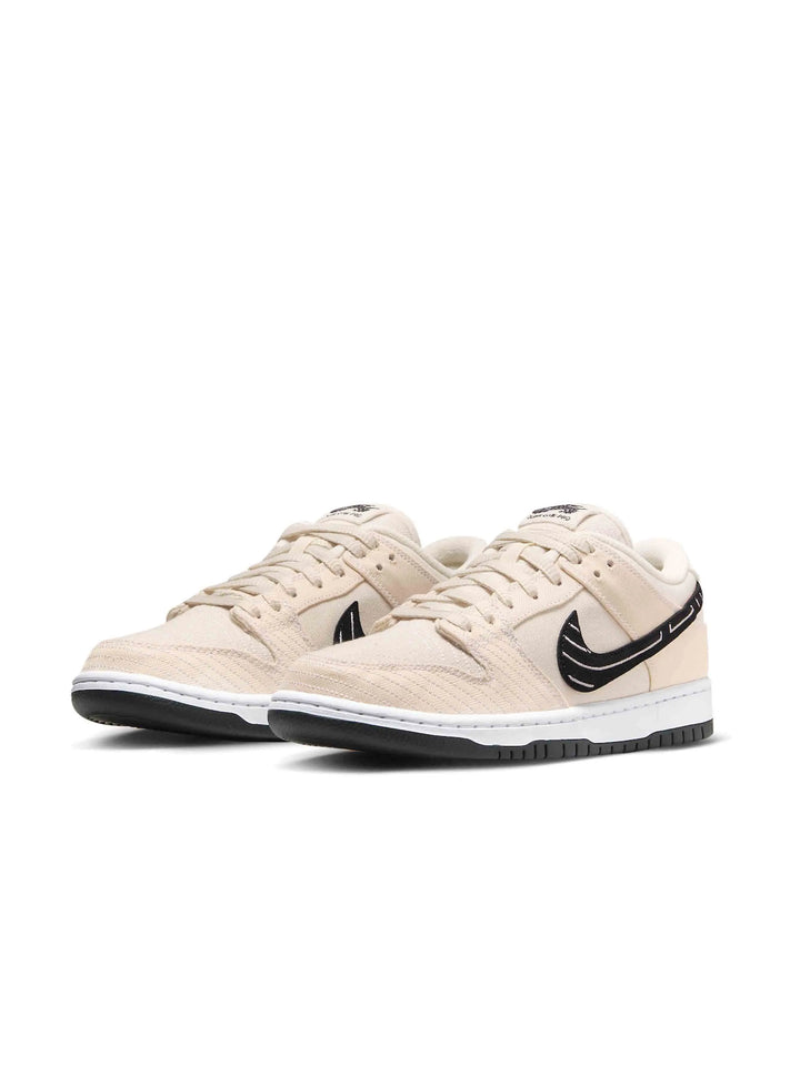 Nike SB Dunk Low Albino & Preto - Prior