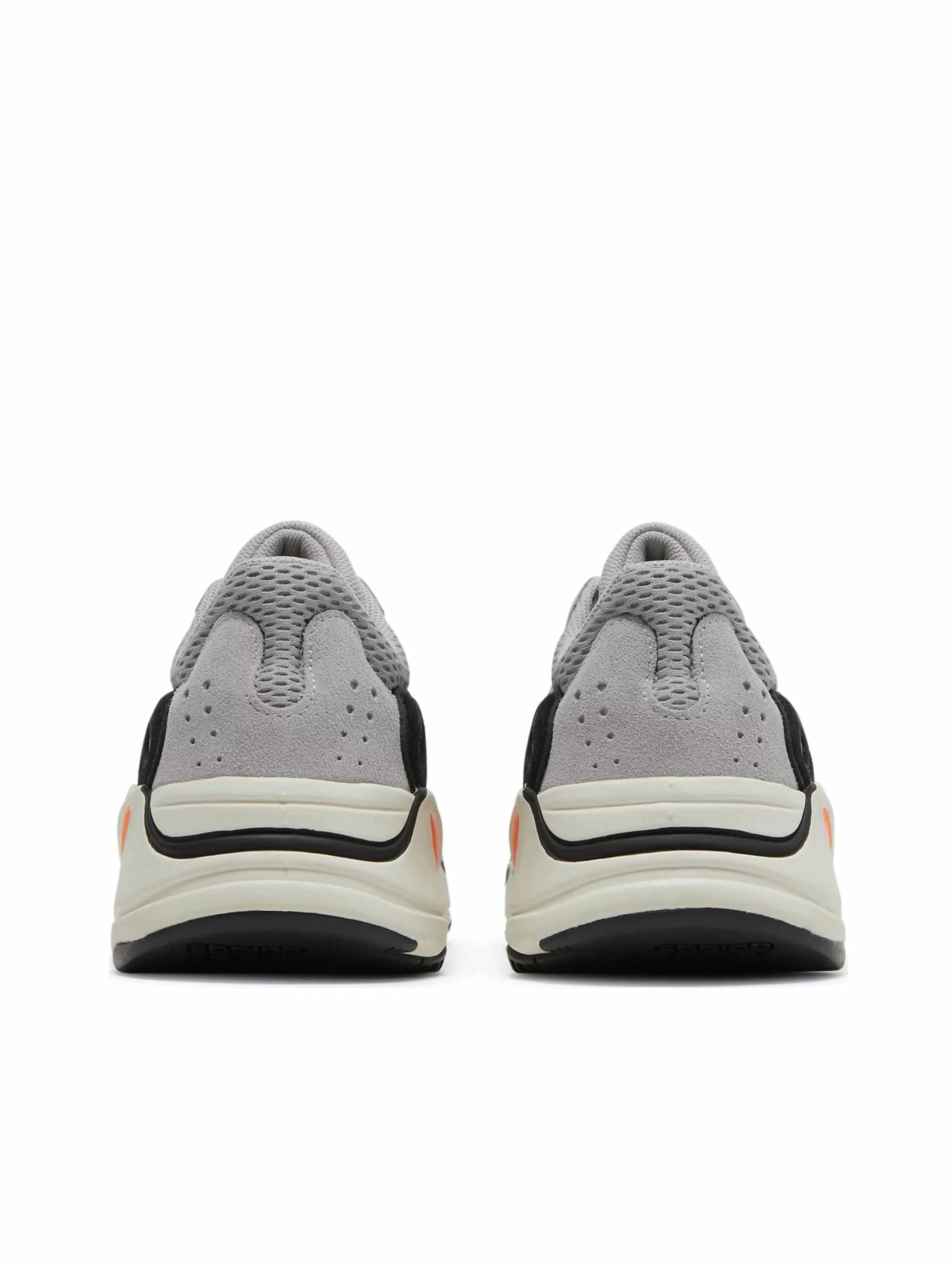 adidas Yeezy Boost 700 Wave Runner - Prior