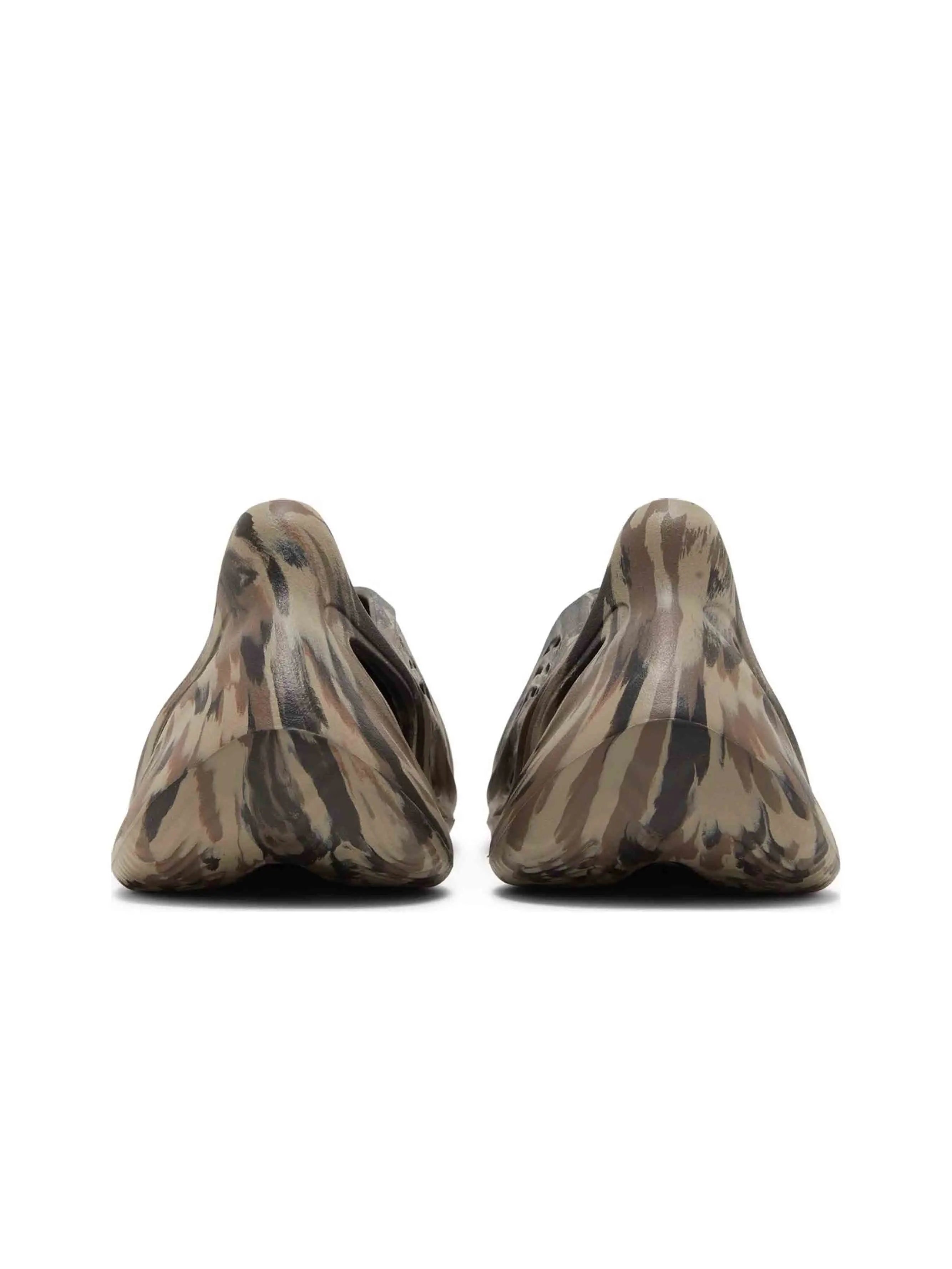 adidas Yeezy Foam RNNR MX Cinder - Prior