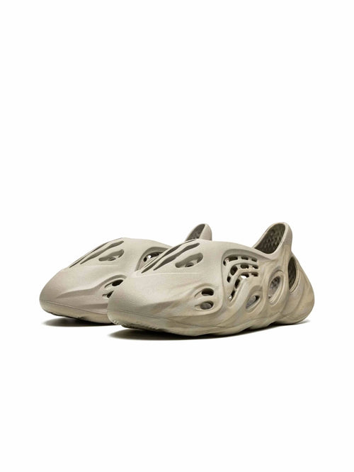 adidas Yeezy Foam RNNR Stone Salt - Prior