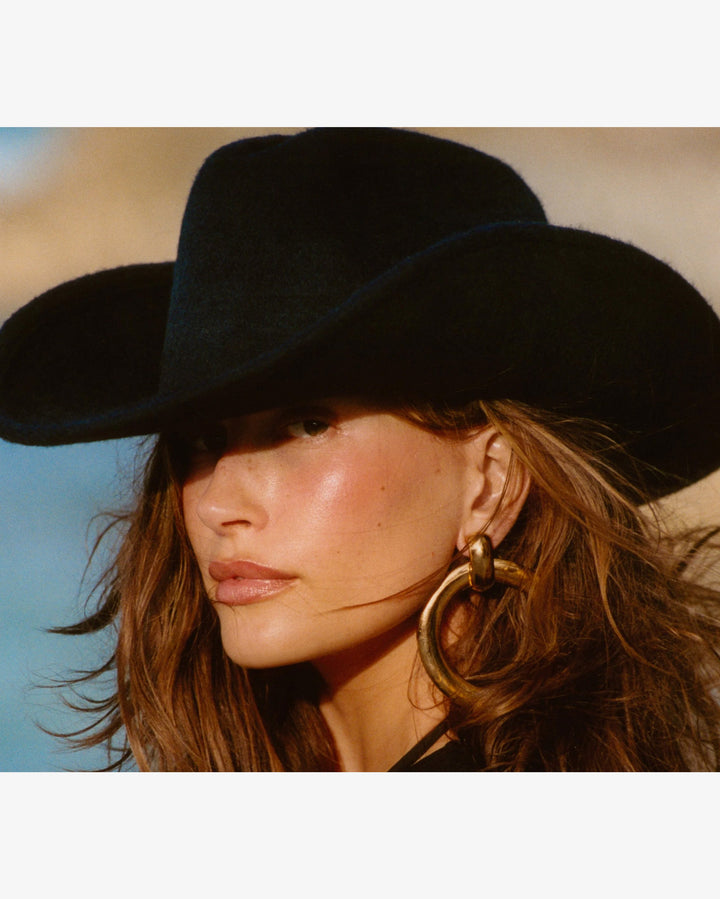 Rhode Pocket Blush in Melbourne, Australia - Prior